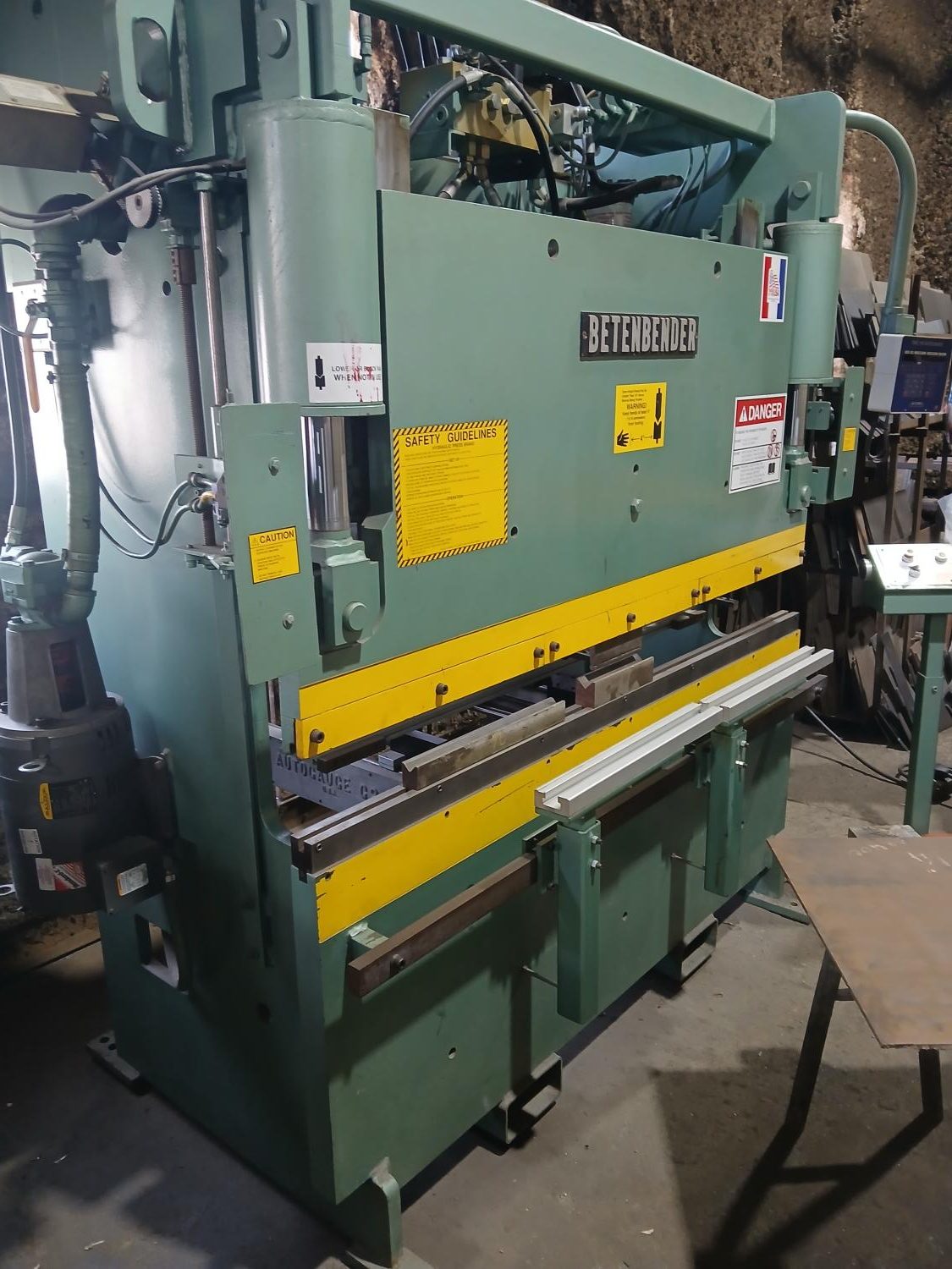 Betenbender 6FT 70 Ton Hydraulic Press Brake Image